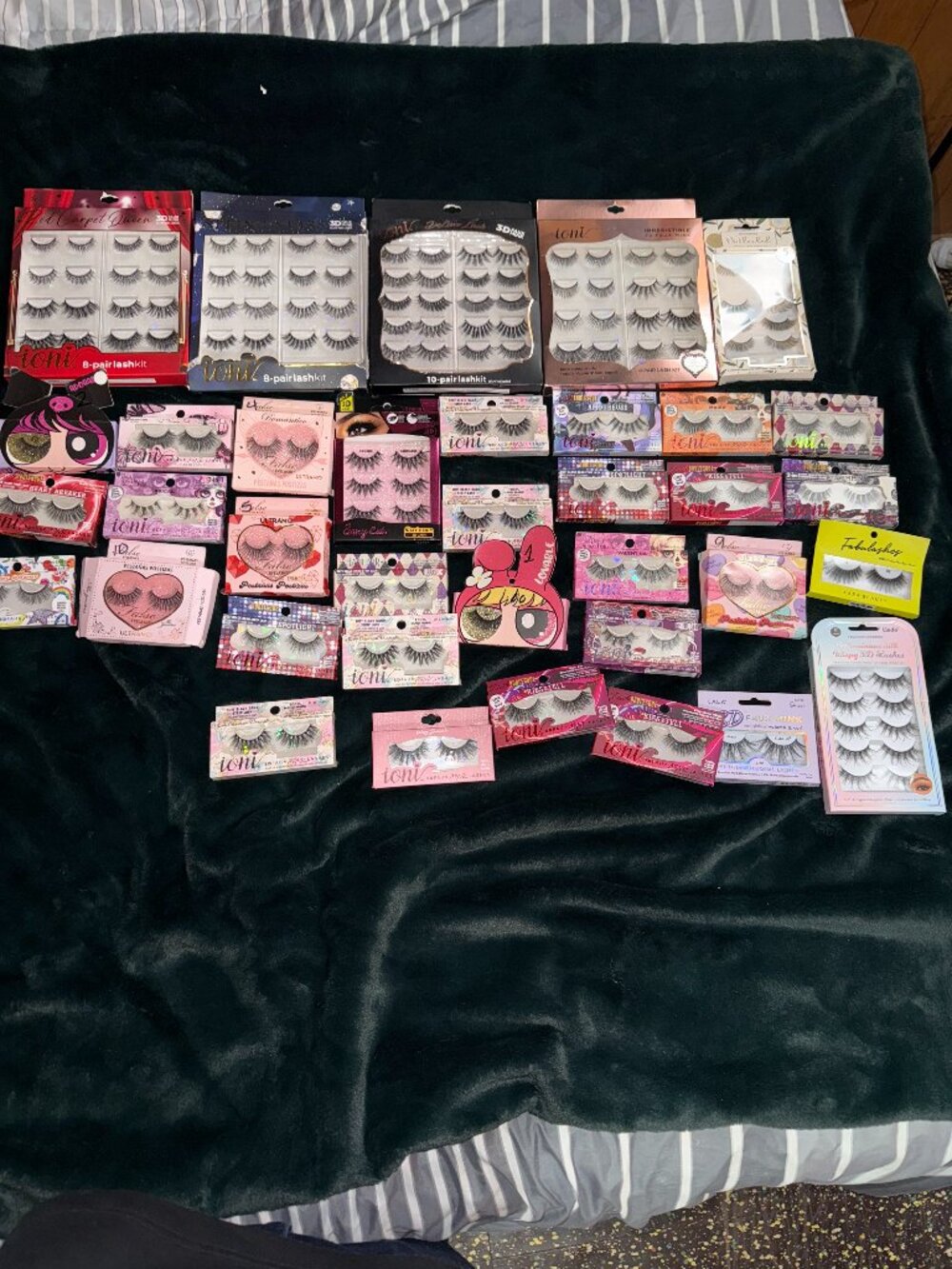 Huge False Eyelash Bundle – 30+ Packs / Multiple Styles – New